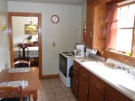 FULL EAT IN KITCHEN w/DISHWASHER